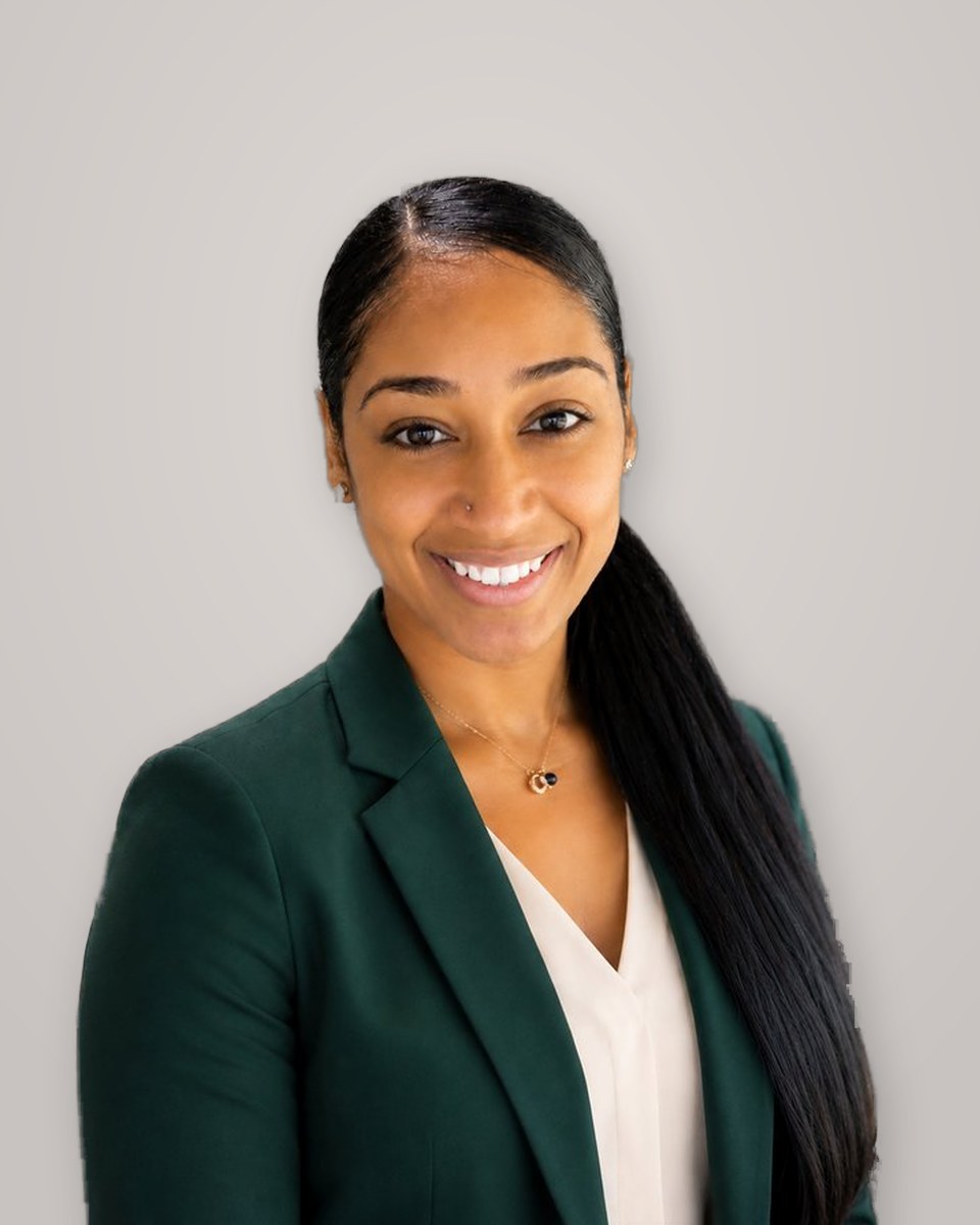 Tiffani Adams, Financial Accounting Analyst
